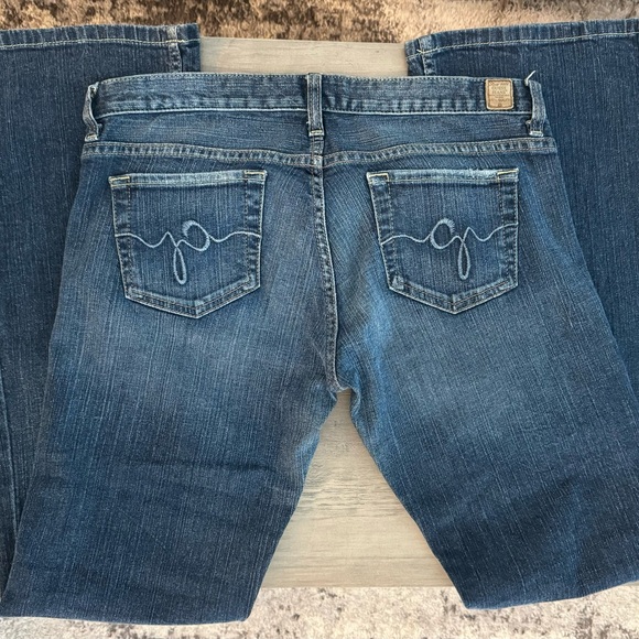 Vintage Guess Jeans - Picture 2 of 4